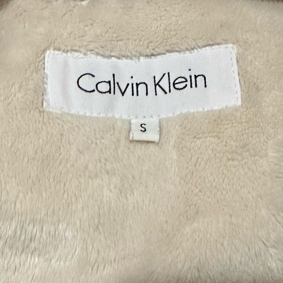 Calvin Klein winter coat - Picture 4 of 6